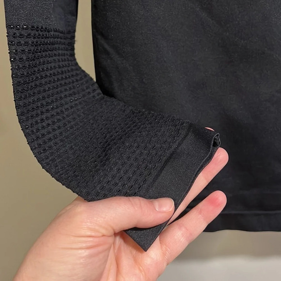 Fabletics - nwt, S, black, “Musetta” athletic top - Picture 6 of 8